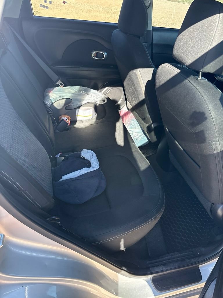 Used 2018 Kia Soul + FWD image 30