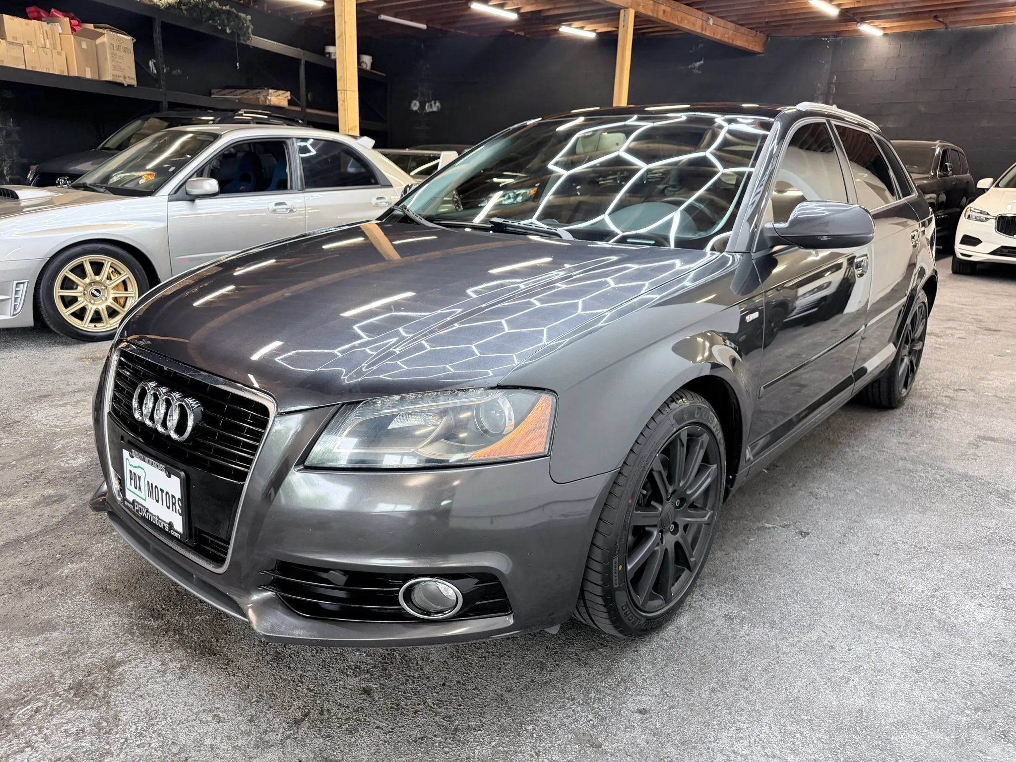 Used 2011 Audi A3 TDI Premium Plus w/ Premium Plus Package FWD image 4