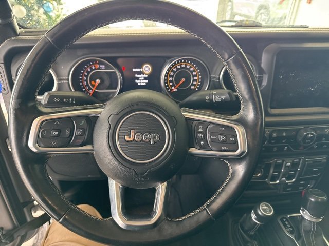 Used 2020 Jeep Gladiator Overland w/ Dual Top Group image 13