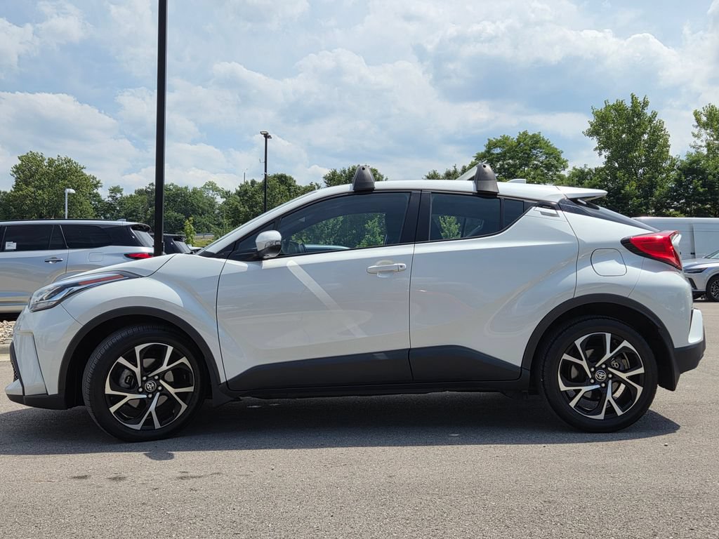 Used 2021 Toyota C-HR XLE FWD image 23