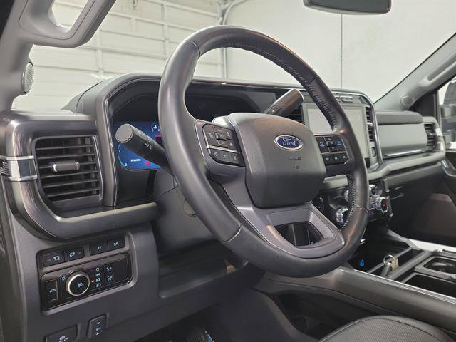 Used 2023 Ford F250 Lariat w/ Lariat Ultimate Package AWD/4WD image 23