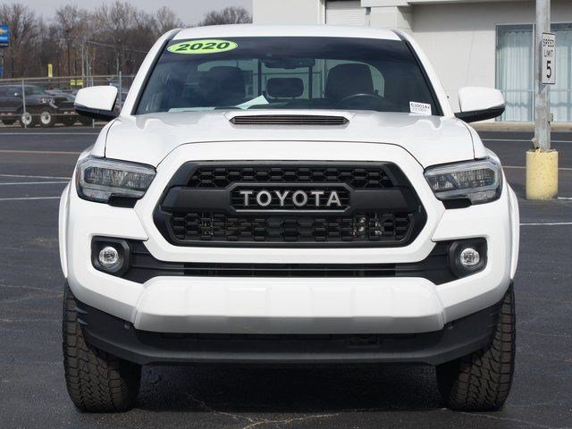 Used 2020 Toyota Tacoma TRD Sport w/ Technology Package image 21