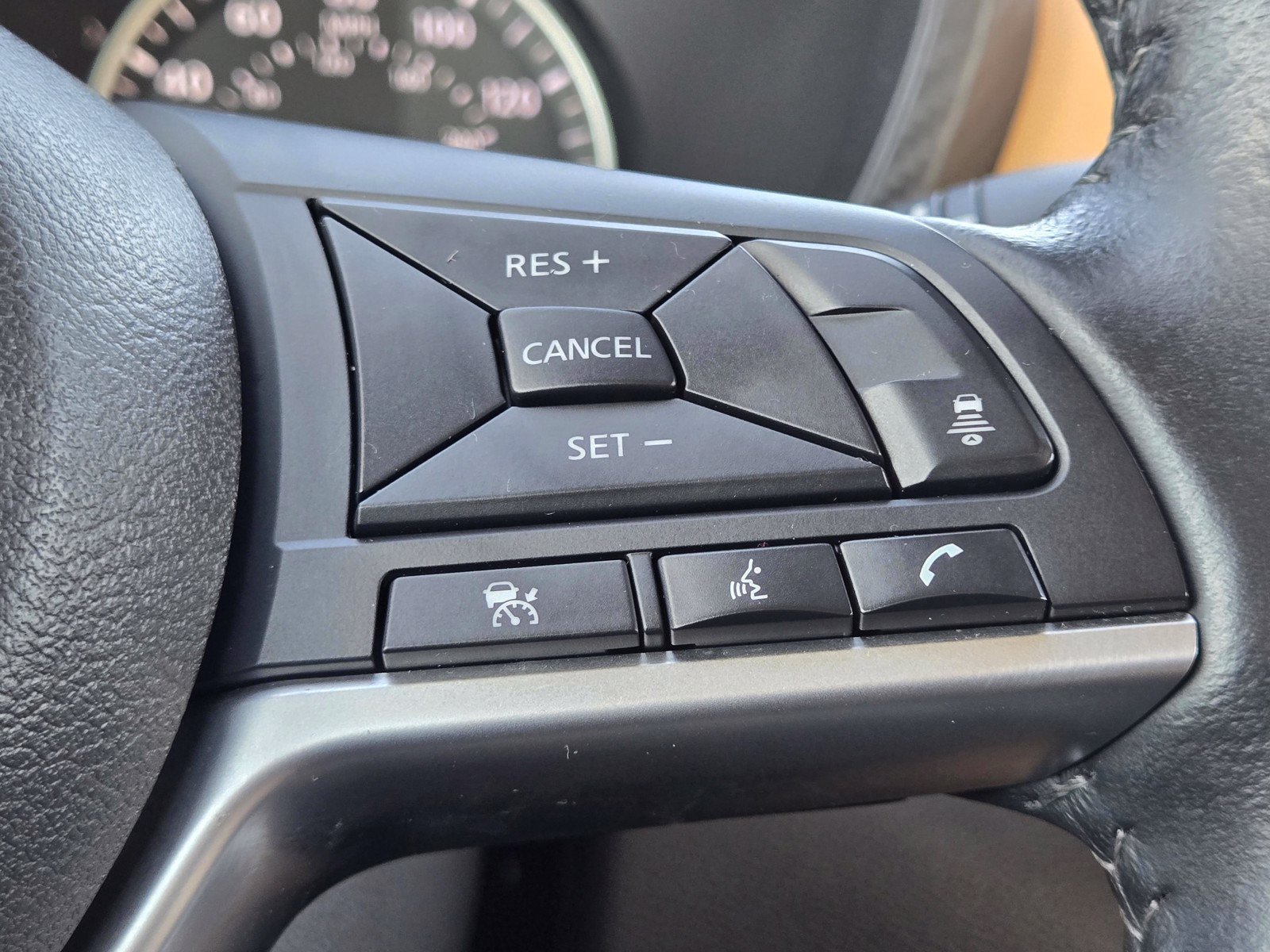 Used 2022 Nissan Sentra SV w/ SV Premium Package FWD image 27