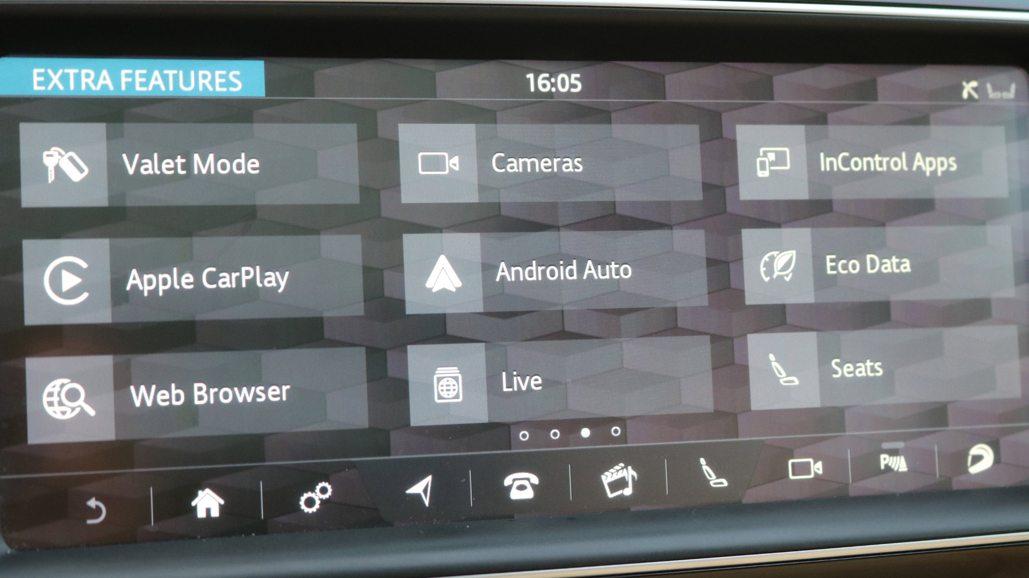 Used 2017 Jaguar F-PACE Prestige image 27