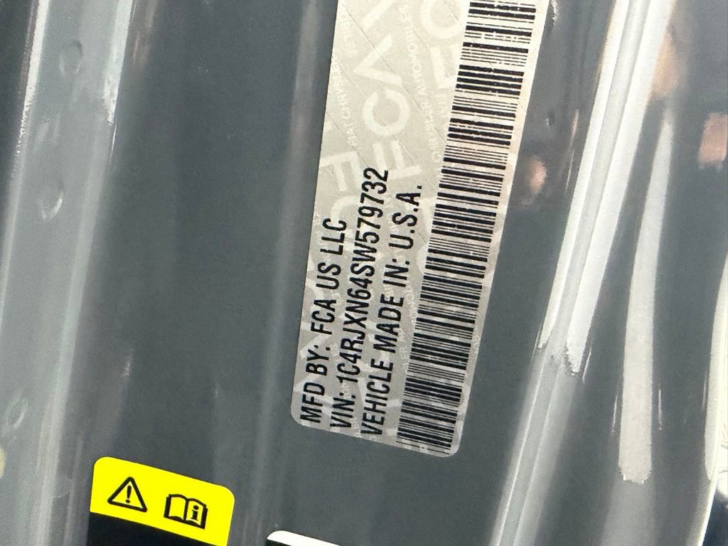 Used 2025 Jeep Wrangler Willys 4xe image 38