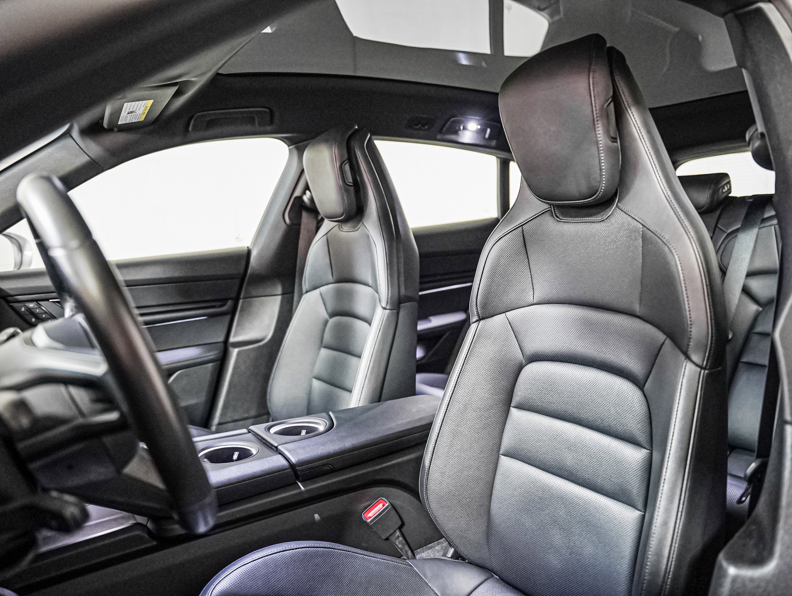 Certified 2024 Porsche Taycan 4 Cross Turismo w/ Premium Package AWD/4WD image 5