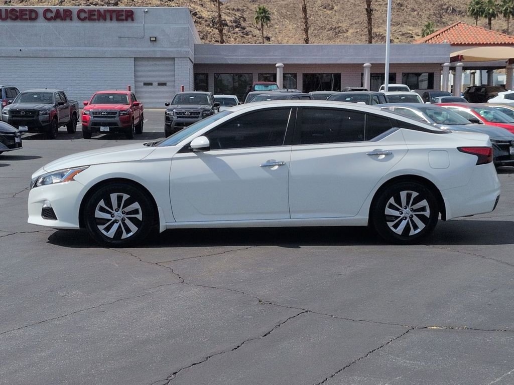Used 2020 Nissan Altima 2.5 S FWD image 3