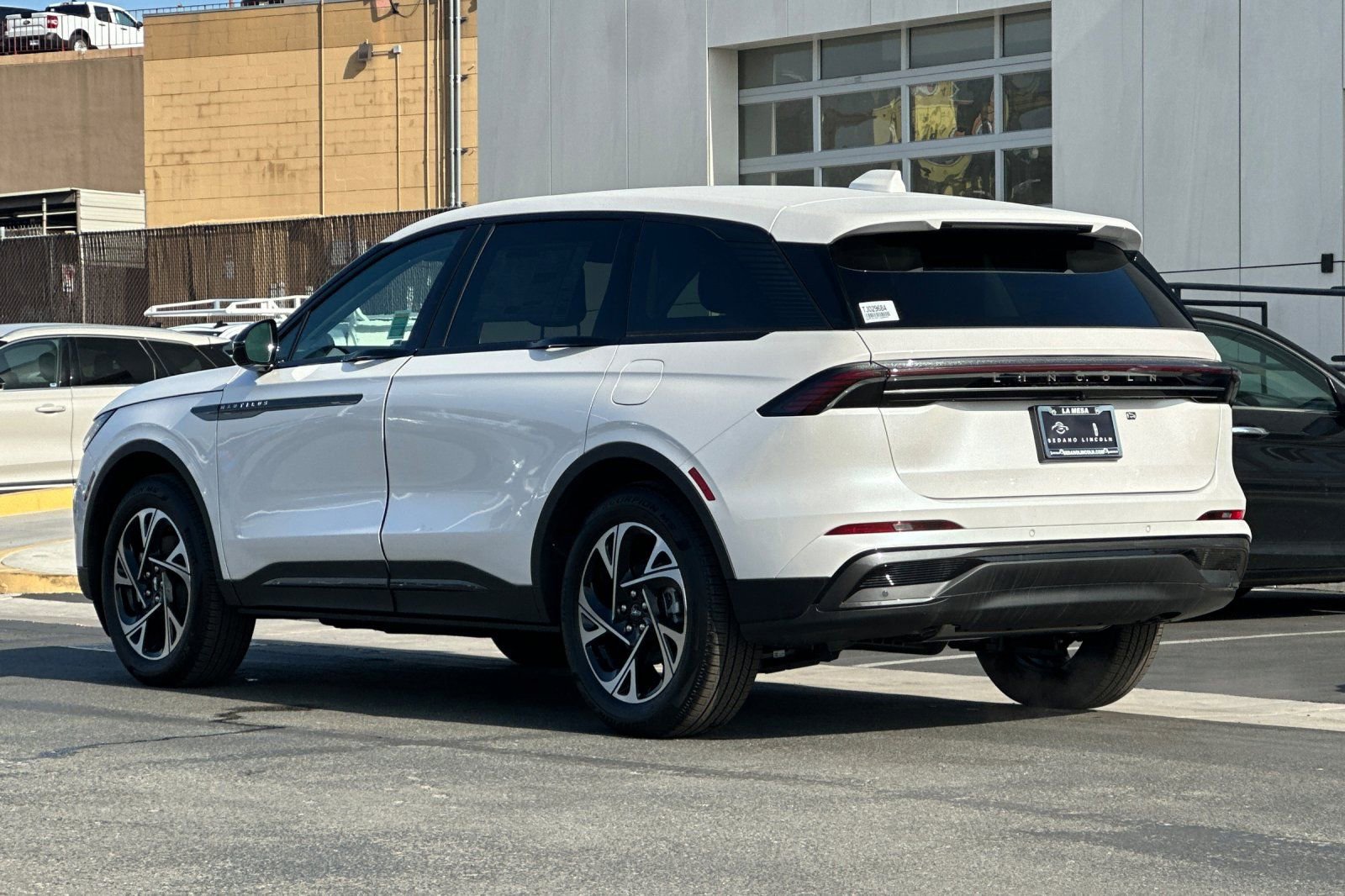 New 2026 Lincoln Nautilus Premier w/ Jet Appearance Package image 5