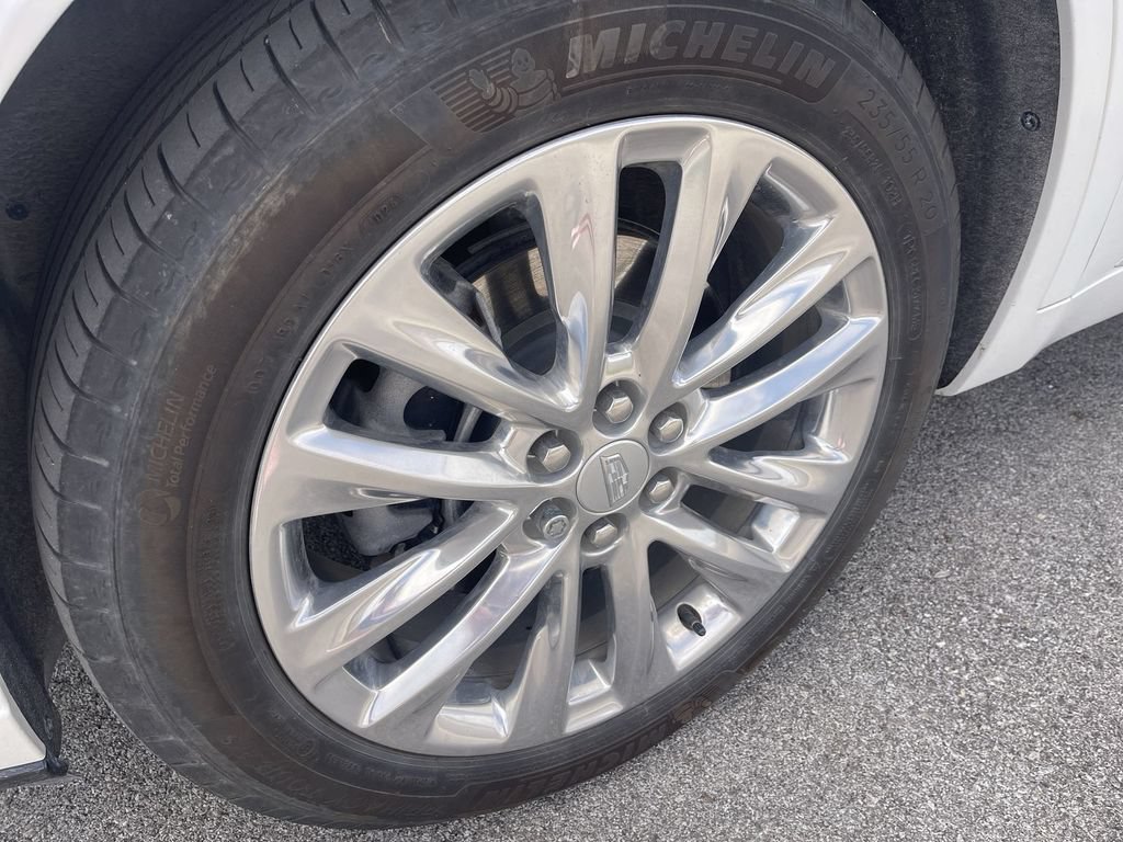 Certified 2024 Cadillac XT6 Premium Luxury w/ LPO, Floor Liner Package AWD/4WD image 2