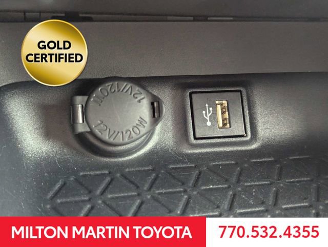 Certified 2025 Toyota RAV4 XLE FWD image 21