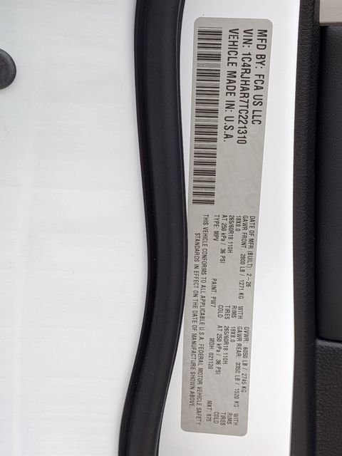 New 2026 Jeep Grand Cherokee Laredo image 29