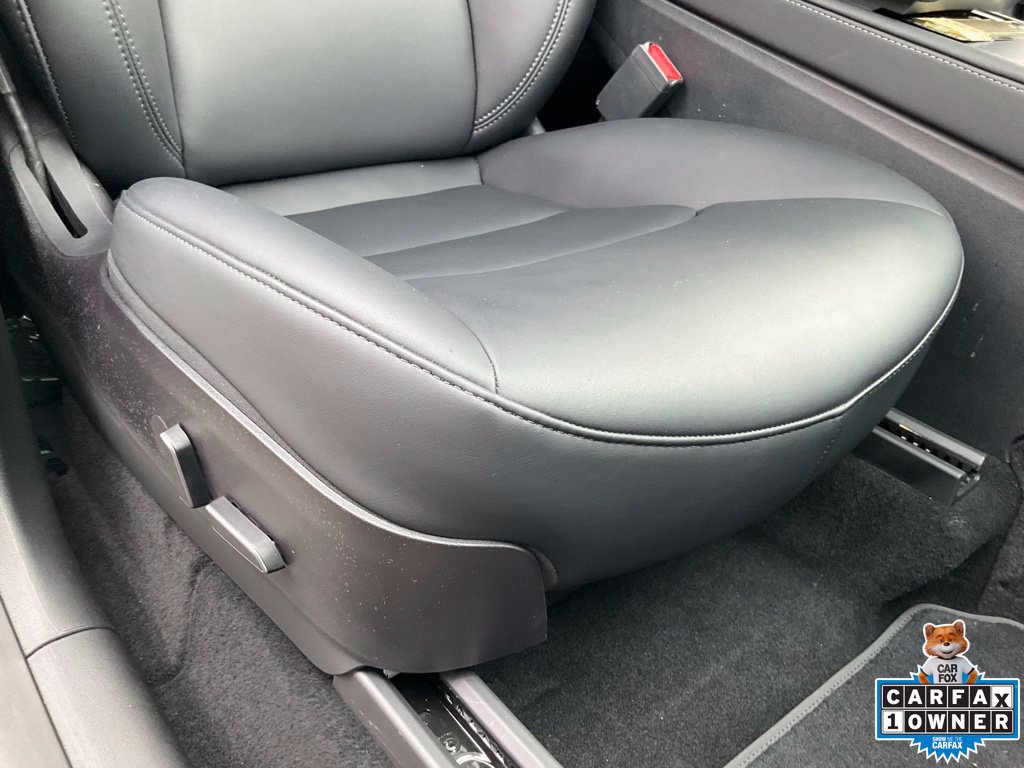 Used 2023 Tesla Model Y Long Range AWD/4WD image 62