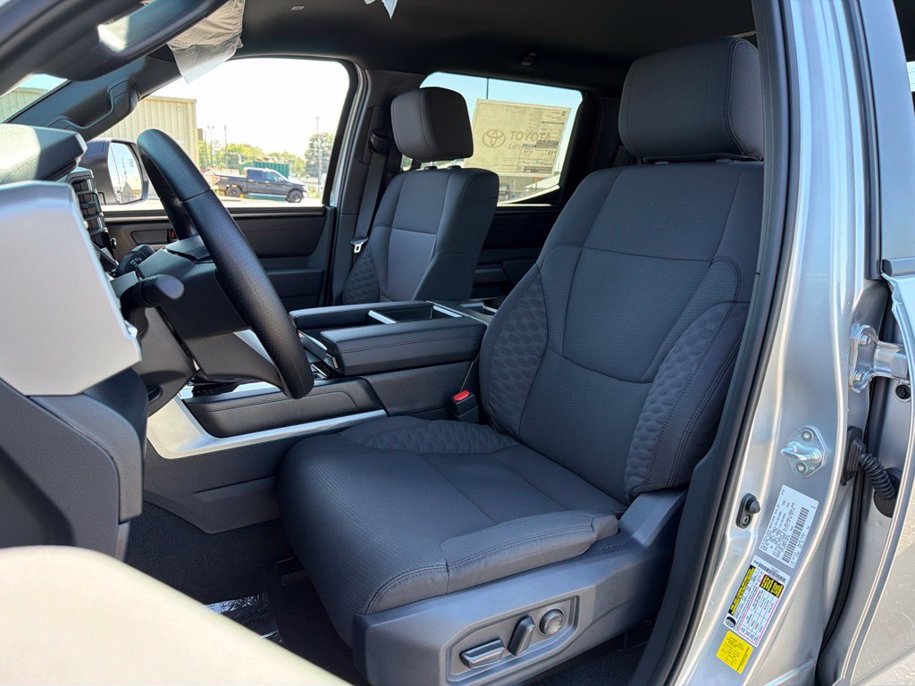 New 2026 Toyota Tundra SR5 AWD/4WD image 18