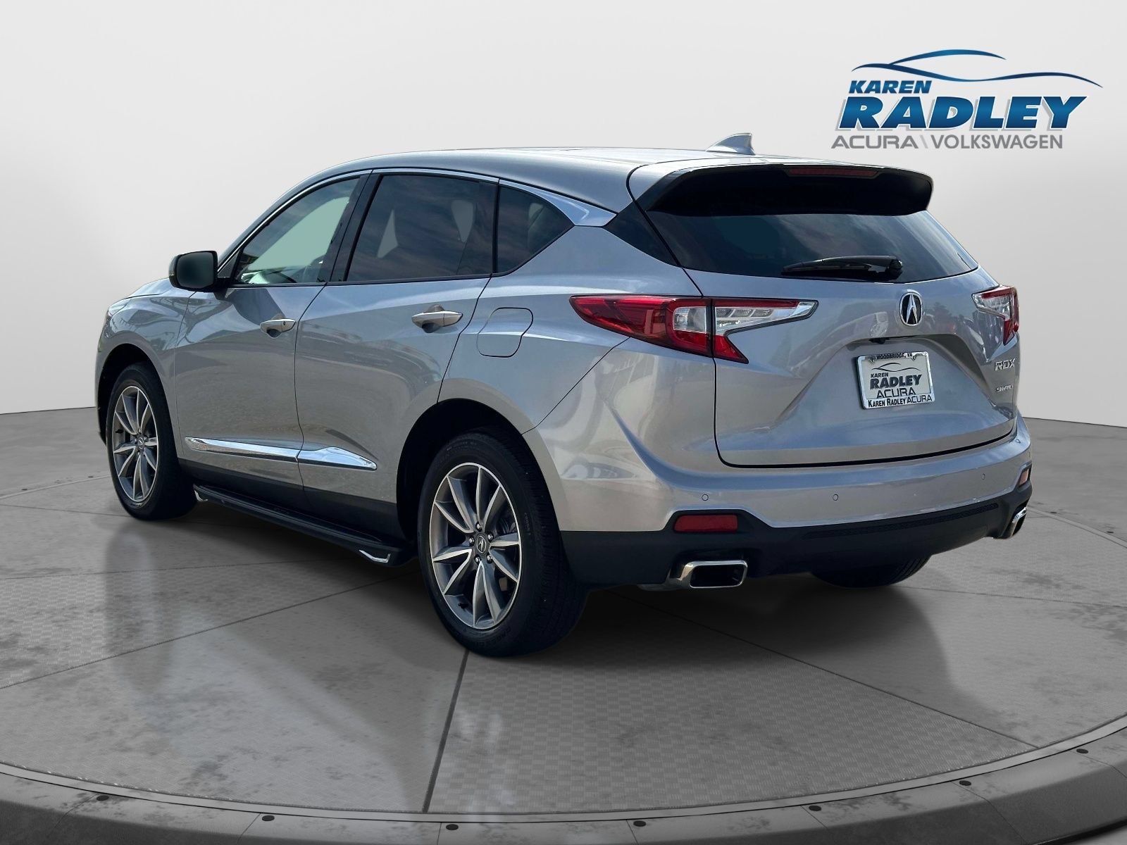 Used 2024 Acura RDX w/ Technology Package AWD/4WD image 4