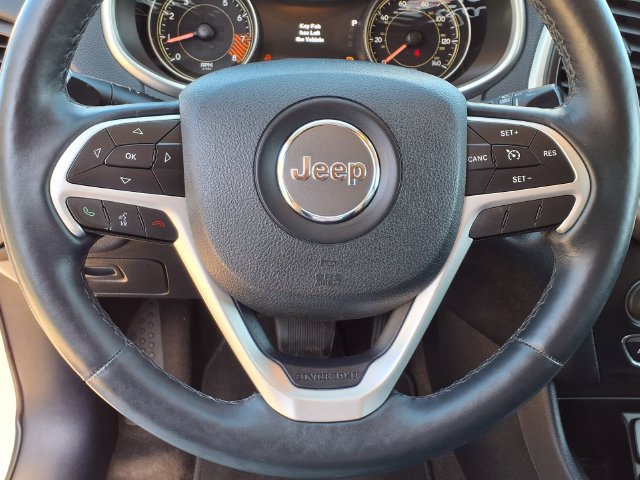 Used 2014 Jeep Cherokee Limited w/ Luxury Group FWD image 22