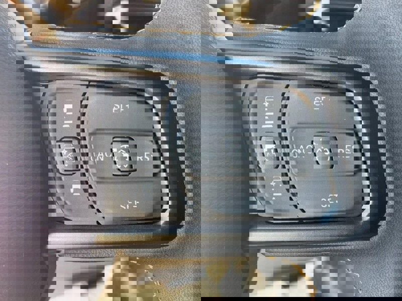 Used 2024 Jeep Wrangler Willys image 18