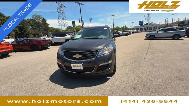 Used 2017 Chevrolet Traverse LS AWD/4WD image 3