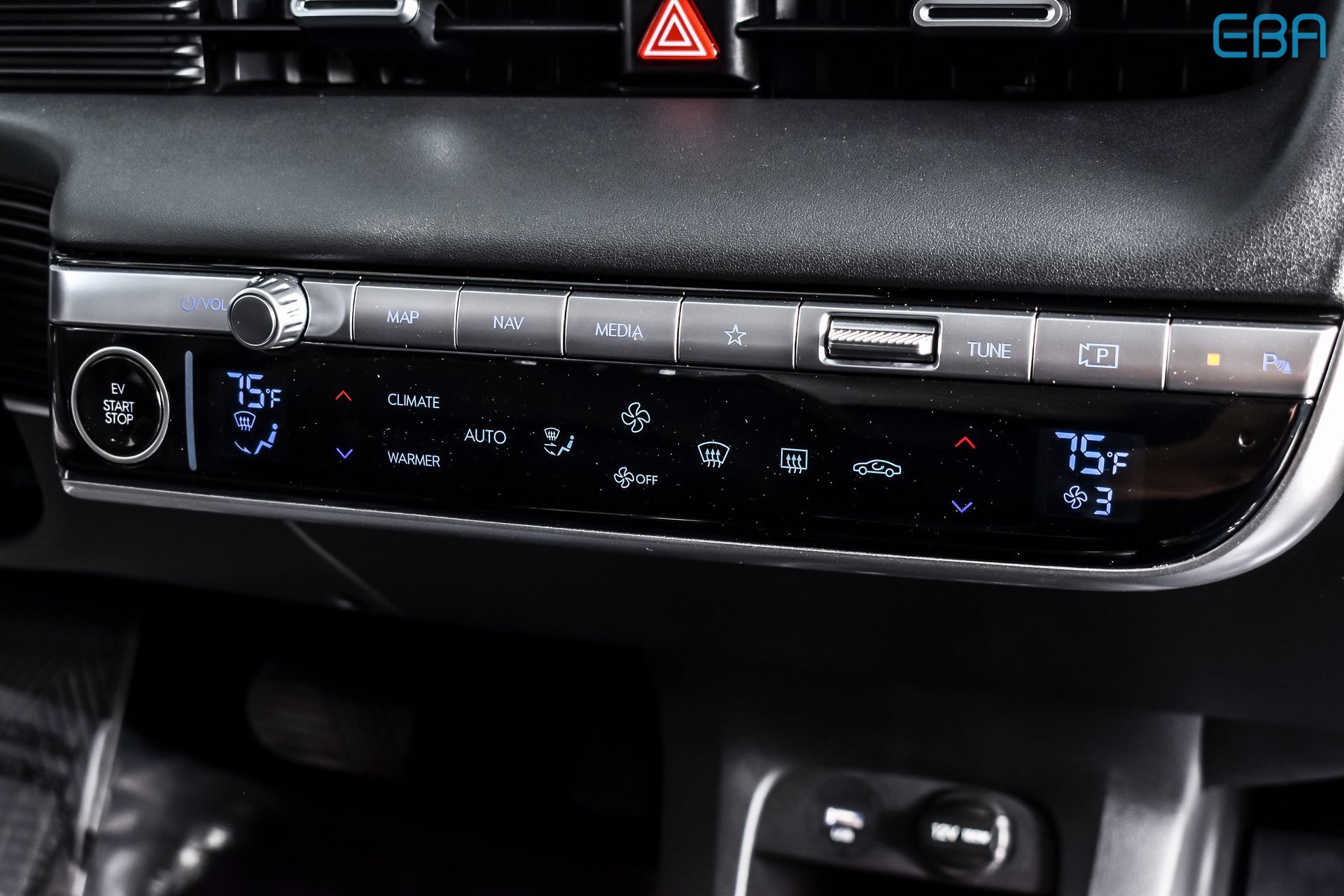 Used 2024 Hyundai Ioniq 5 Limited image 27