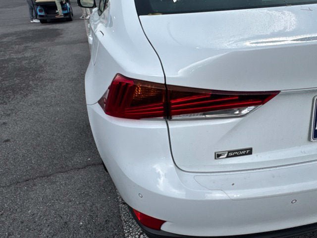 Used 2020 Lexus IS 300 F Sport w/ F Sport Package RWD image 14