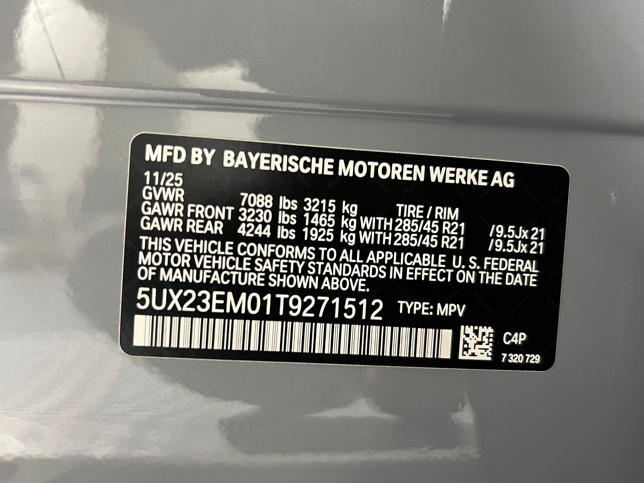 Used 2026 BMW X7 xDrive40i w/ M Sport Package AWD/4WD image 19