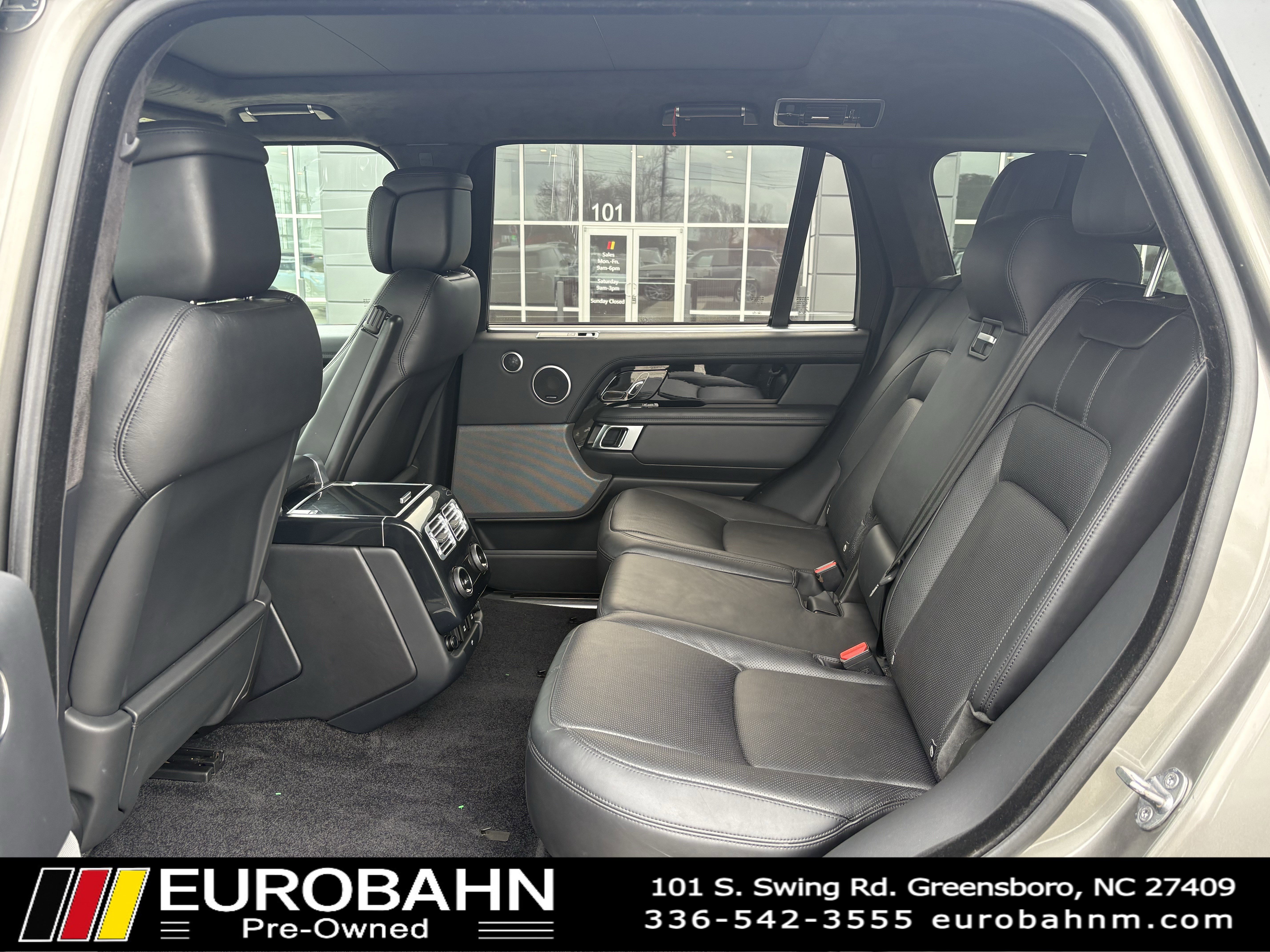 Used 2019 Land Rover Range Rover Long Wheelbase Supercharged image 10