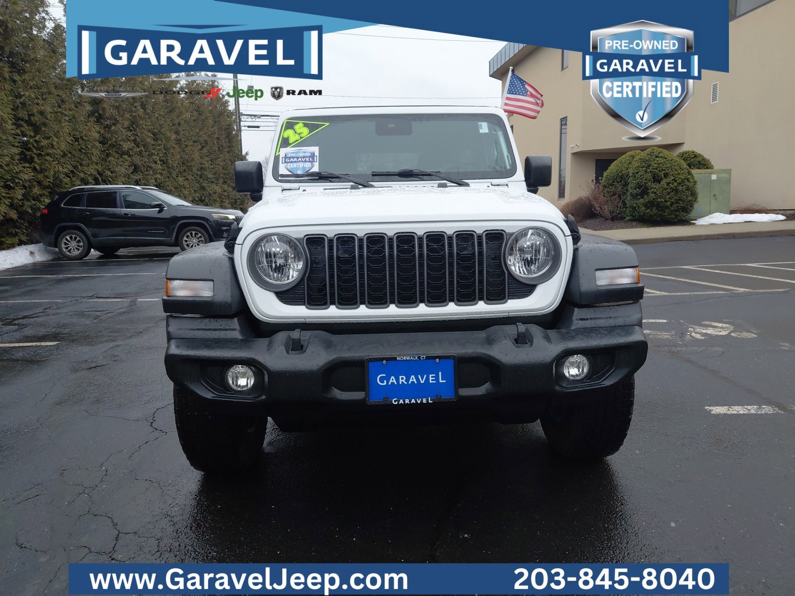 Used 2025 Jeep Wrangler Sport S image 31