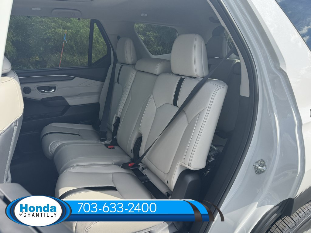 New 2026 Honda Pilot Touring image 29
