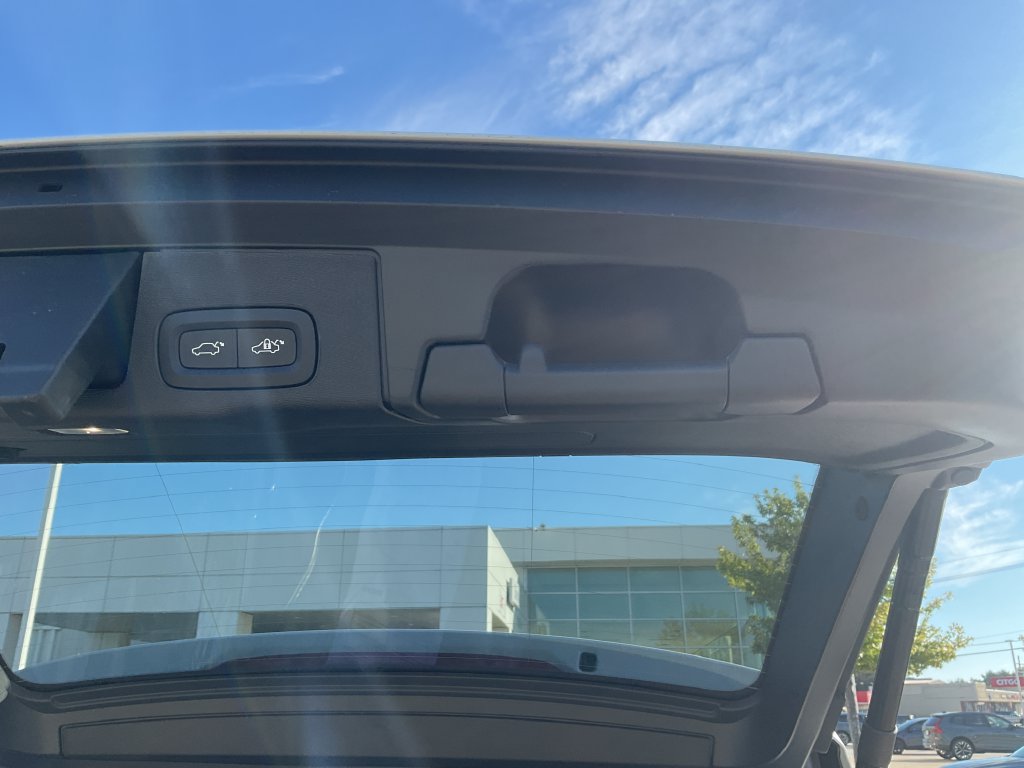 New 2027 Volvo XC60 T8 Ultra AWD/4WD image 10