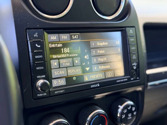 Used 2013 Jeep Patriot Latitude w/ Sun/Sound Group FWD image 9