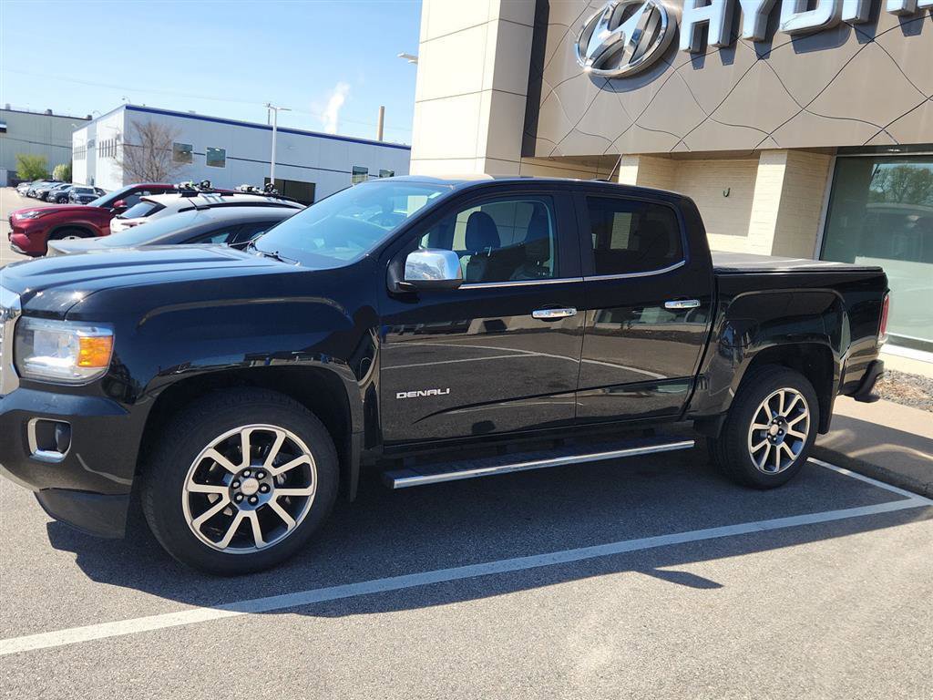 Used 2018 GMC Canyon Denali image 7