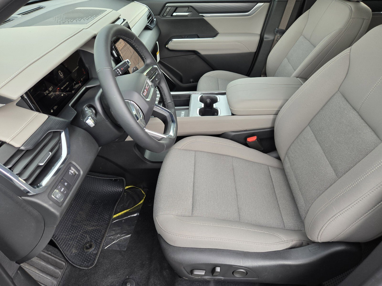 New 2025 GMC Acadia Elevation image 6