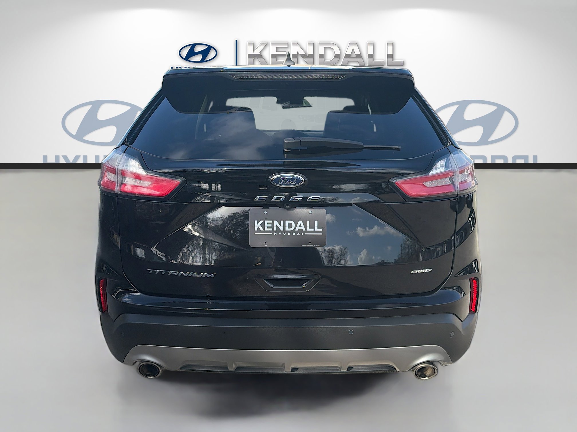 Used 2022 Ford Edge Titanium image 5