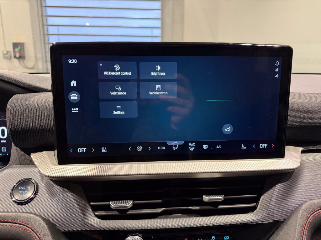 Used 2025 Ford Explorer ST-Line RWD image 19