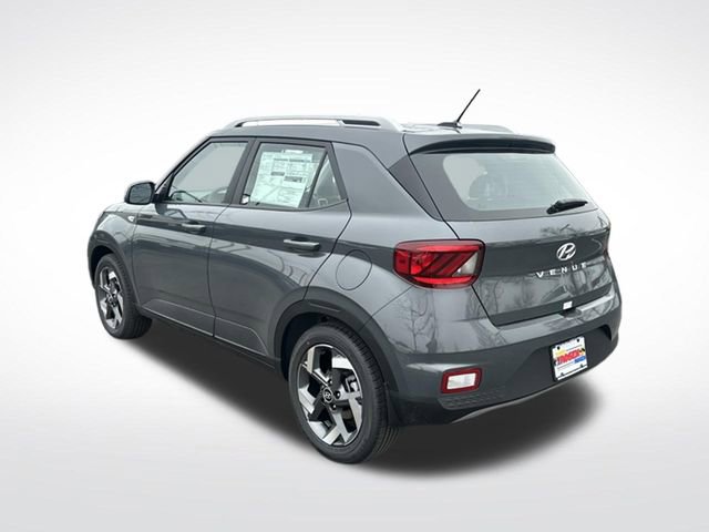 New 2026 Hyundai Venue SEL FWD image 3