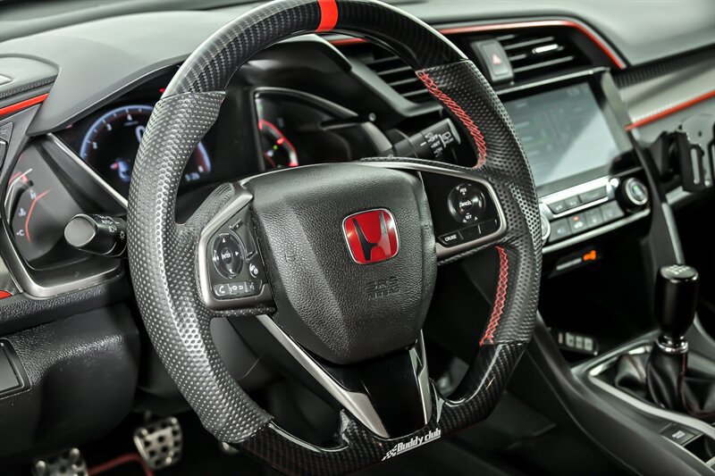 Used 2019 Honda Civic Type R image 18