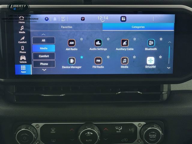 Used 2024 Jeep Wrangler Unlimited AWD/4WD image 21