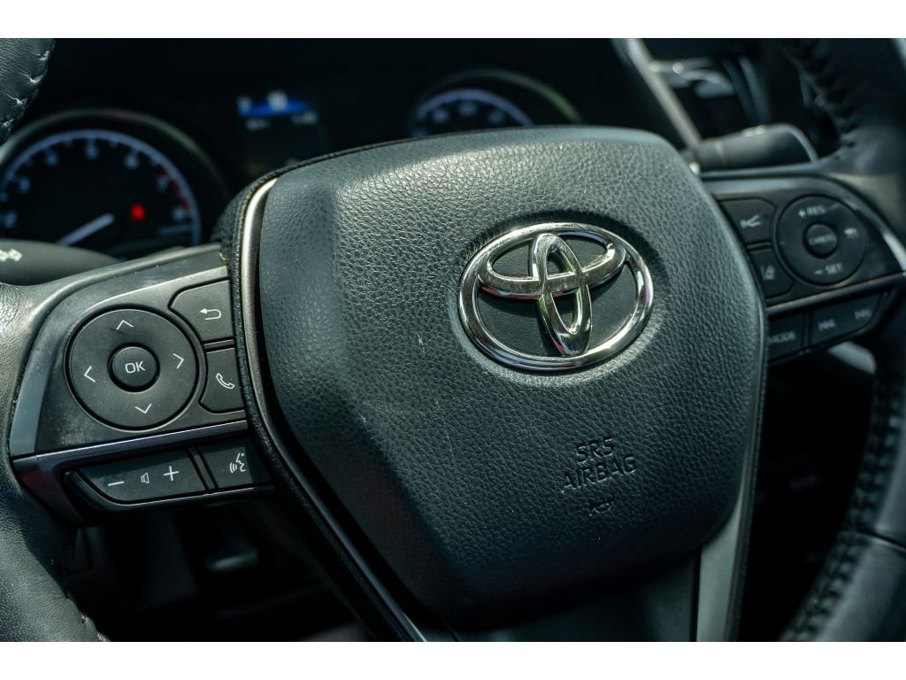 Used 2022 Toyota Camry SE w/ Convenience Package FWD image 29