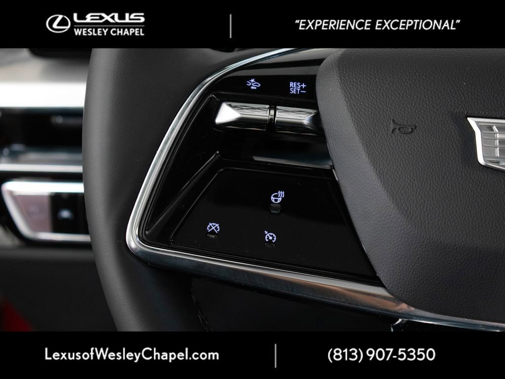 Used 2025 Cadillac Lyriq Luxury image 34
