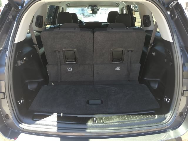 Used 2021 Jeep Grand Cherokee L Laredo w/ Luxury Tech Group I AWD/4WD image 24
