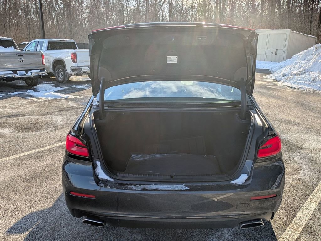 Used 2023 BMW 530i xDrive w/ Convenience Package image 21