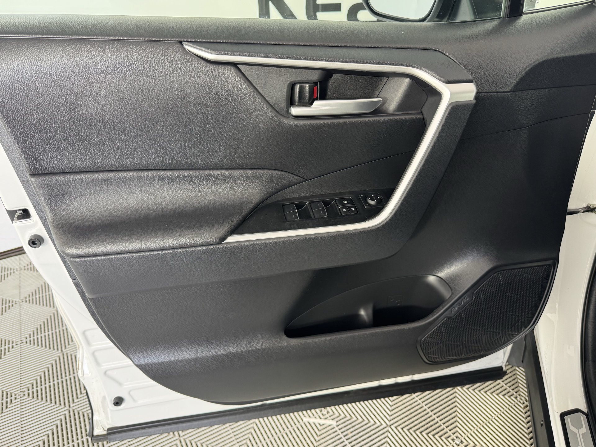 Certified 2024 Toyota RAV4 XLE Premium AWD/4WD image 13