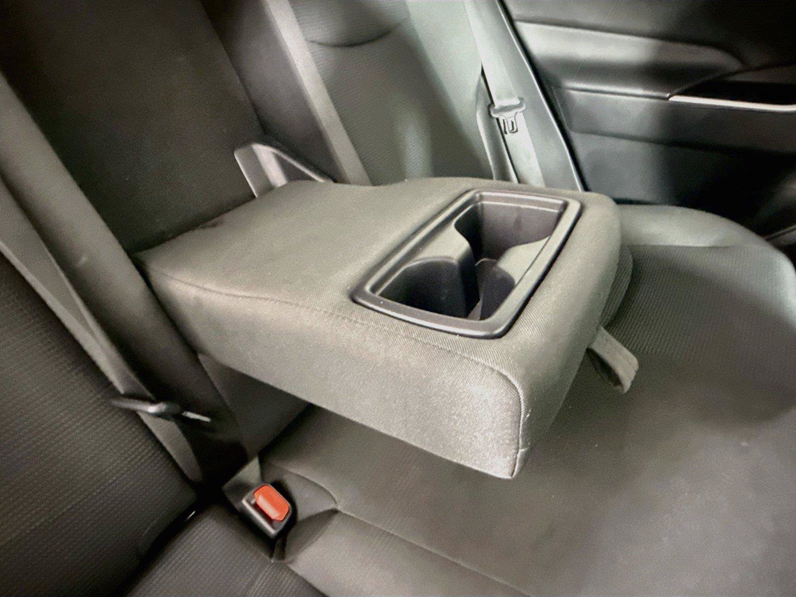 Certified 2025 Toyota RAV4 LE AWD/4WD image 37