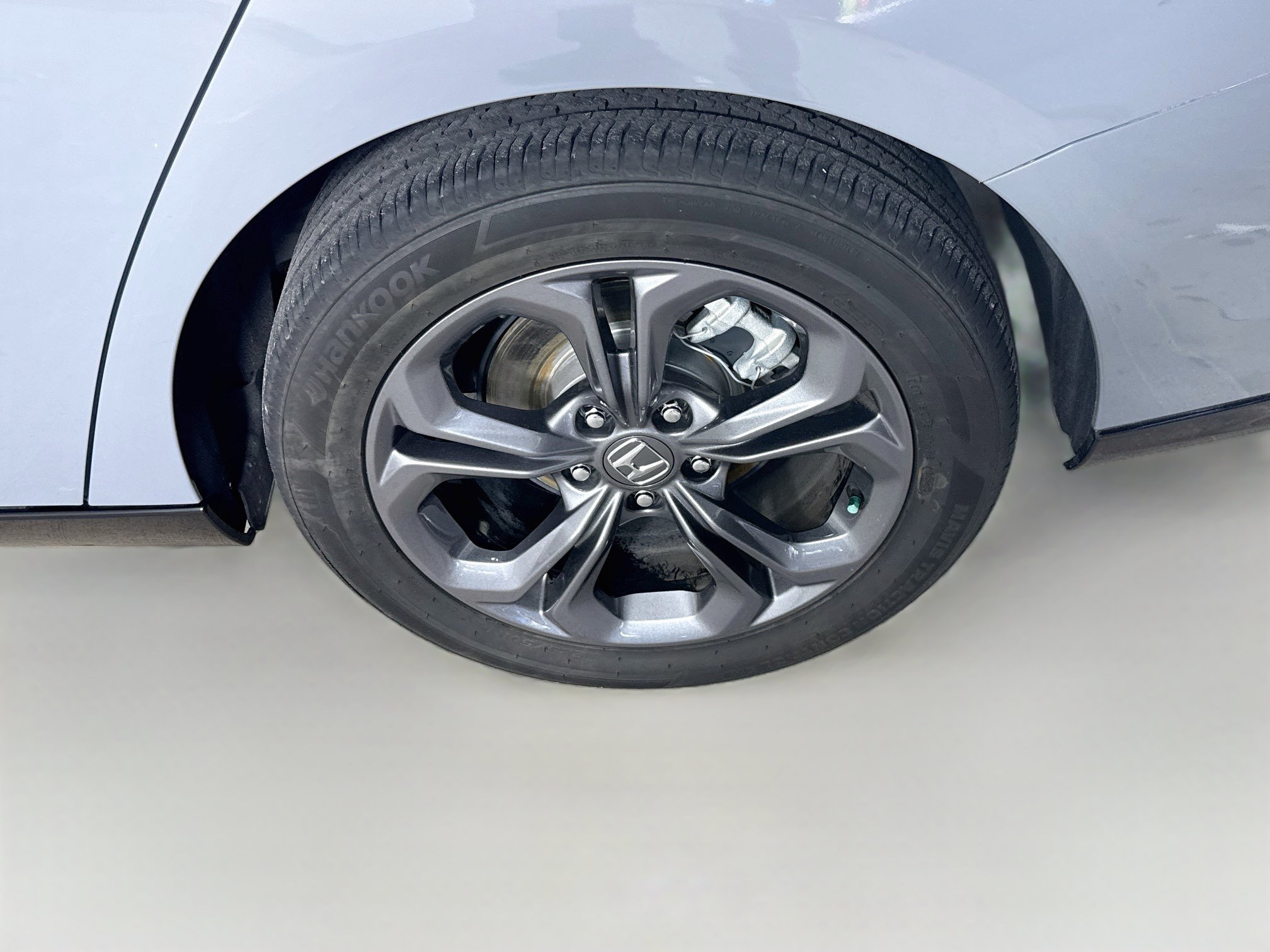 Used 2024 Honda Accord EX-L image 37