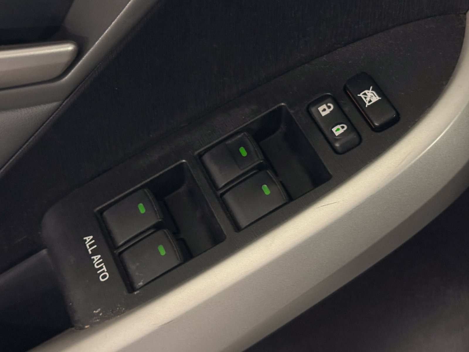 Used 2012 Toyota Prius Four FWD image 29