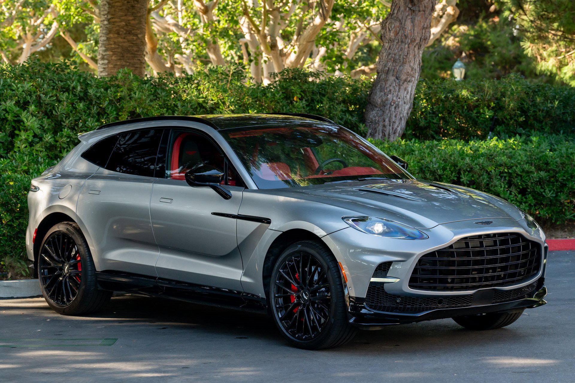 Used 2023 Aston Martin DBX 707