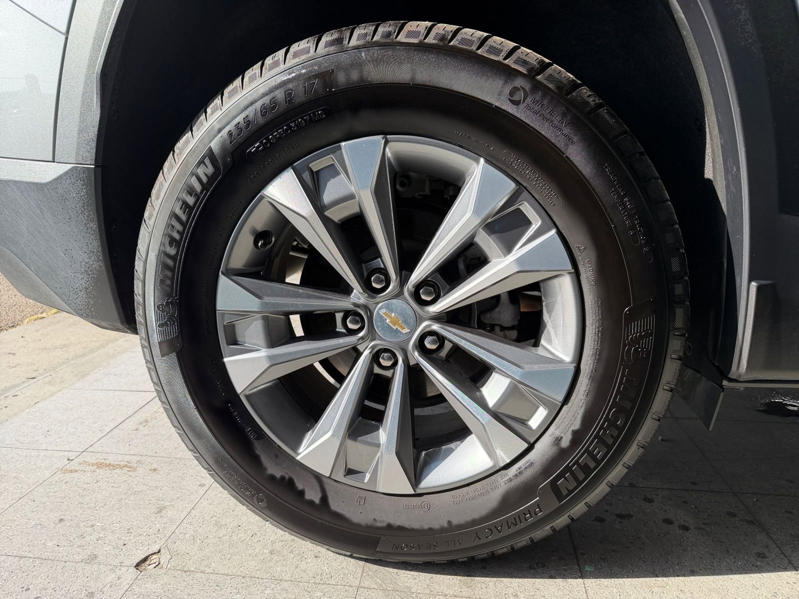 Used 2025 Chevrolet Equinox LT image 29