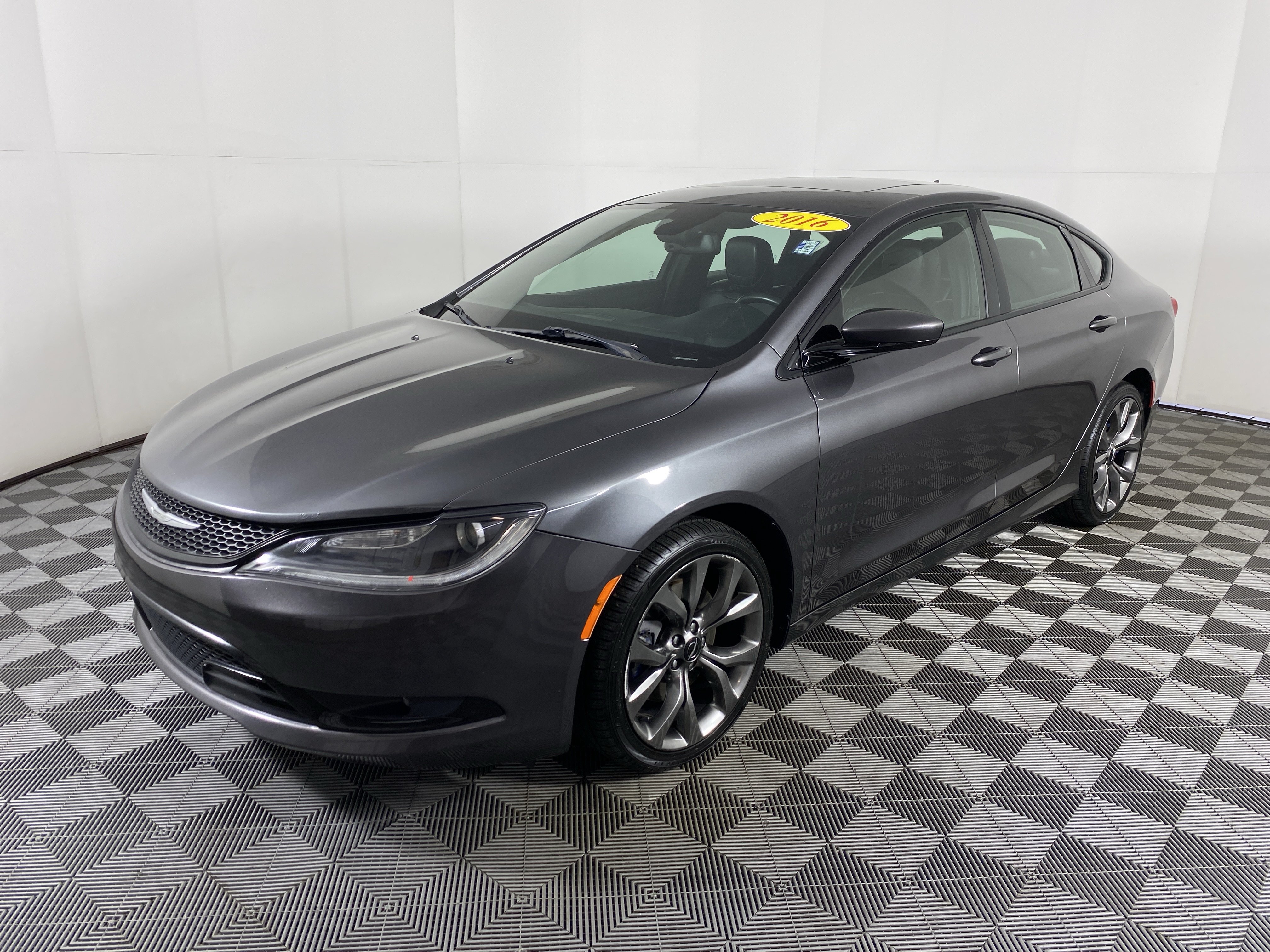 Used 2016 Chrysler 200 S w/ Navigation & Sound Group I AWD/4WD image 12