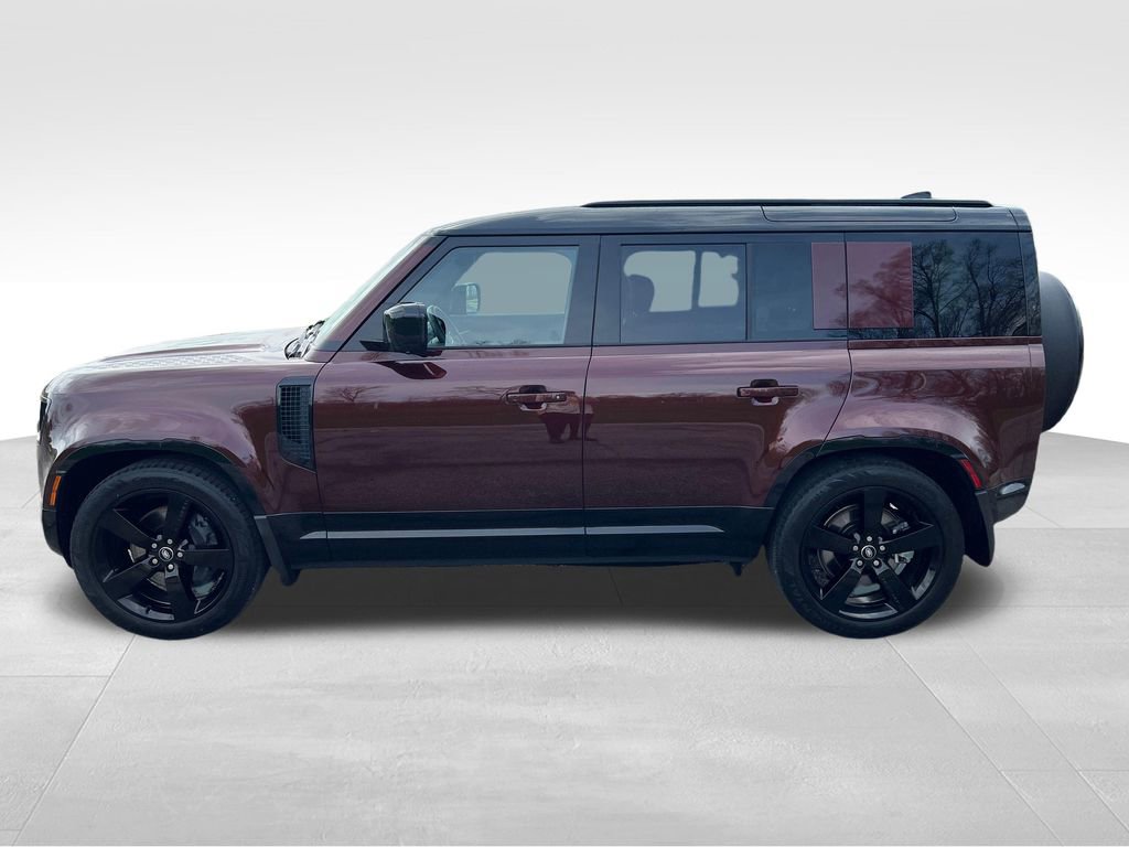 Used 2025 Land Rover Defender 110 Sedona Red Edition image 2