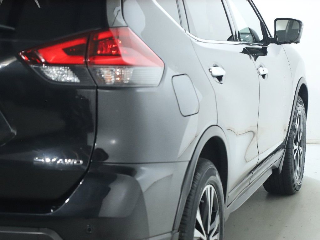 Used 2019 Nissan Rogue SV w/ Premium Package image 47