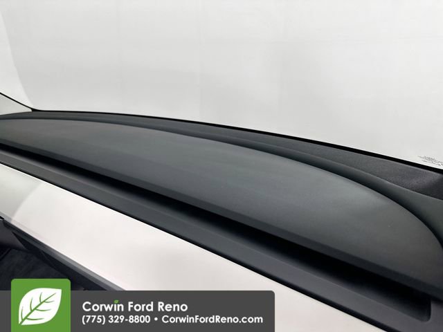 Used 2023 Tesla Model Y Long Range AWD/4WD image 28